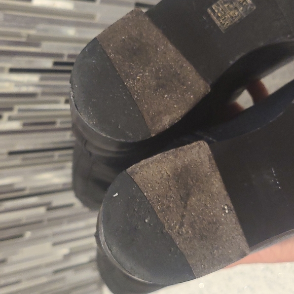 Tory Burch boots - Picture 5 of 7